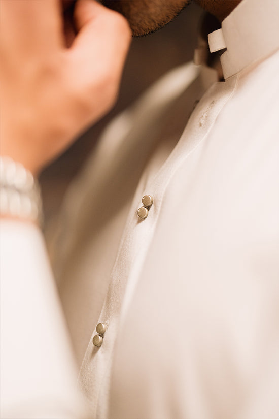 Off White  Shalwar Kameez